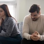 Divorce_CoupleThinking